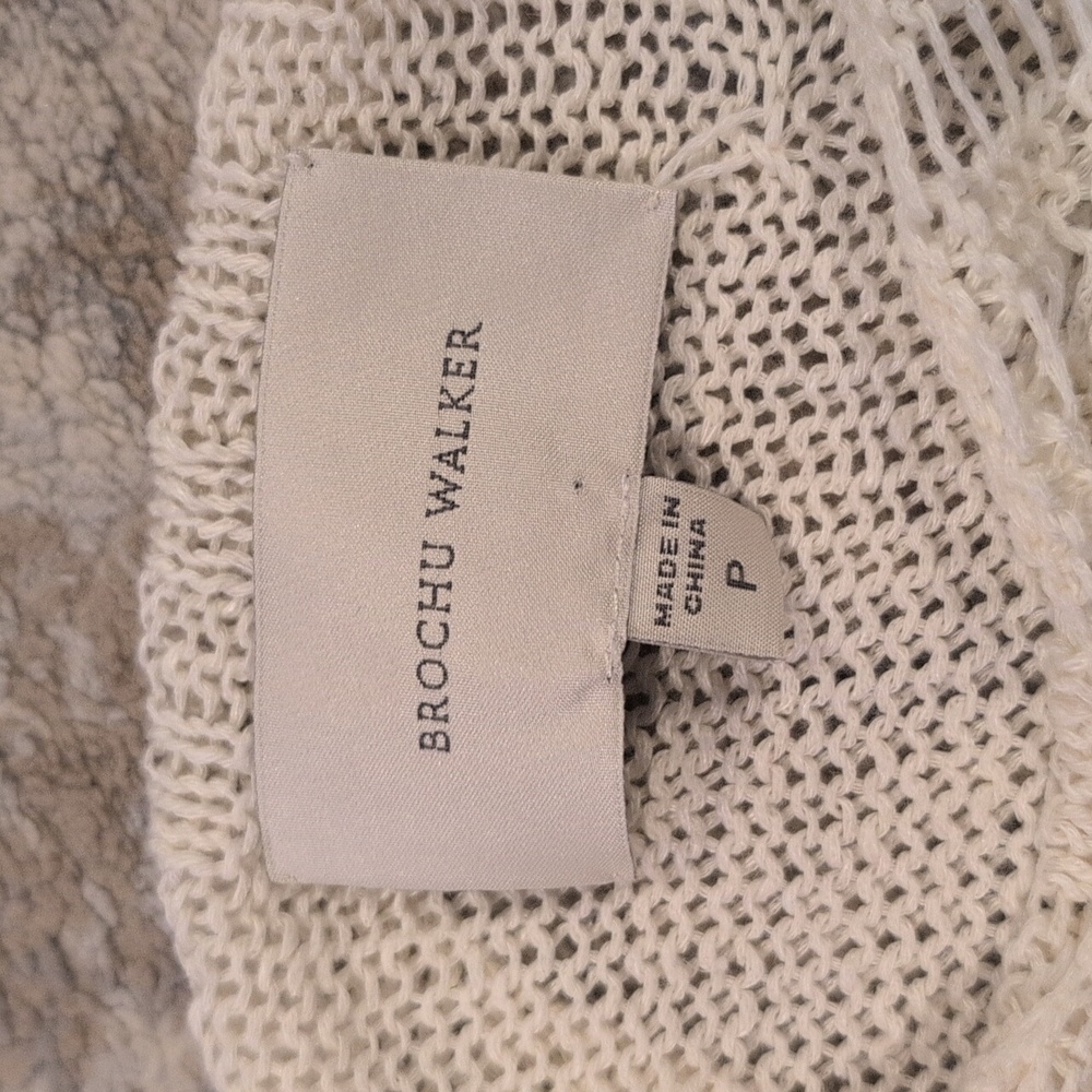 Distressed sweater - Picture 3 of 3